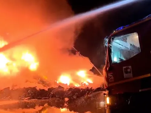 Un spectaculaire incendie dans l’Oise mobilise les pompiers